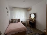 GİRNE MERKEZ'DE SATILIK EŞYALI DAİRE