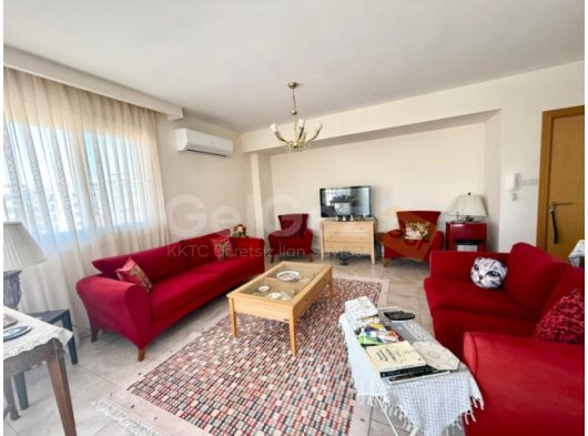 GİRNE MERKEZDE NEZİH KONUMDA SATILIK DAİRE