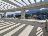 Girne'nin Kalbinde Muhteşem Dağ ve Şehir Manzaralı 2+1 Penthouse (87M Kapalı + 199M Teras)