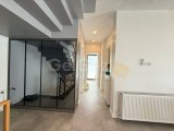 GİRNE ALSANCAK BÖLGESİNDE LÜKS EŞYALI 4+2 KİRALIK VİLLA