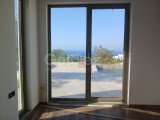 Çatalköy Girne’de Eşsiz Manzaralı 4+1 300m² Havuzlu Lüks Villa