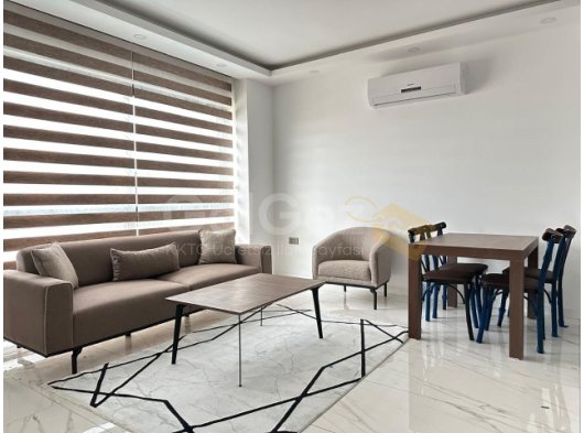 GİRNE MERKEZDE SİTE İÇERSİNDE 2+1 KİRALIK DAİRE