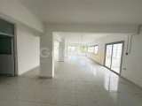 GİRNE MERKEZDE TİCARI İZİNLİ KİRALIK OFİS