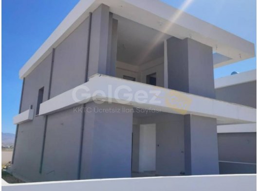 Yenikent’te Modern ve Geniş 3+1 Satılık Villa