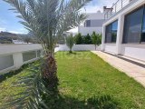 .Denize Sıfır Ultra Modern Site İçerisinde 2 Katlı Villa 4+1