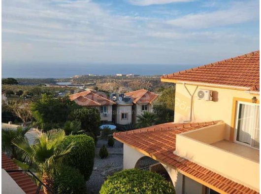 Deniz ve Dağ Manzaralı 2+1 Odalı Daıie