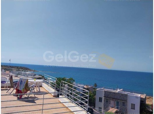 Havuzlu ve Muhteşem Manzaralı, Full Mobilyalı 2 Yatak Odalı Çatı Katı!