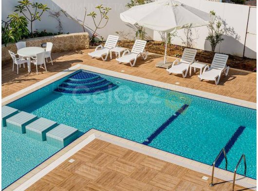 Denize Sıfır Site İçerisinde 2+1 Satılık Daire