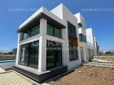 Girne Karşıyaka'da satılık özel havuzlu 3+1 villa