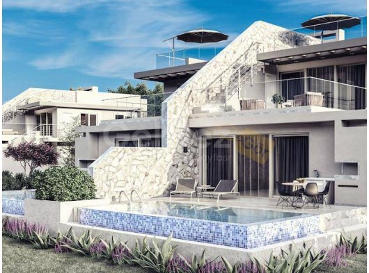 Son 2 Villa! Bu Muhteşem 3 Yatak Odalı, 3 Banyolu Lüks Modern Villa, Nefes Kesen Deniz ve Dağ Manzarası Sunmaktadır. Tavandan Tabana Geniş Pencerelerle Tasarlan