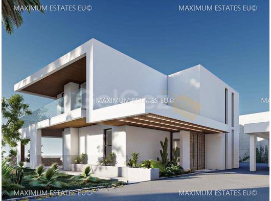 Sakin Bir Yamaçta Bulunan, Masmavi Denizin ve Görkemli Dağların Nefes Kesici, Engelsiz Panoramik Manzaralarını Sunan Birinci Sınıf Bir Yapı Arsasını Hayal Edin.