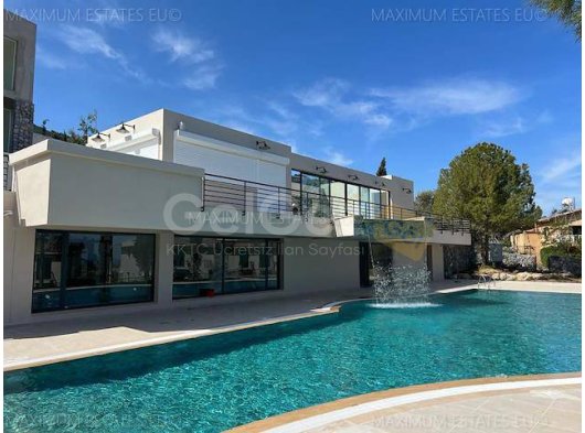 (2+1) Yeşil Bağın Üzerinden Muhteşem Deniz Manzarası.