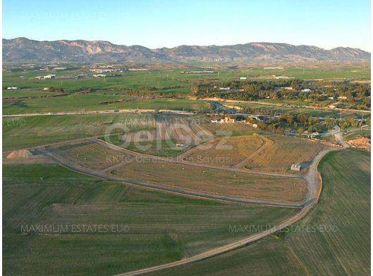 Lefkoşa'nın Hızlı Gelişmekte Olan Kenaında Özel Kişiselleştirilmiş Arsalar - 59.950 £'Dan Başlayan Fiyatlarla Hem Konut Hem De Ticari Geliştirmeler İçin
