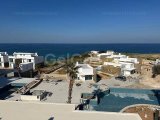 Kıbrıs Girne Esentepe'de satılık havuzlu daire