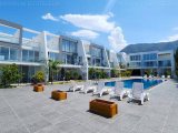 Yüzme Havuzlu Huzurlu Bir Komplekste 2+1 Daire, English School Of Kyrenia (Esk) Yakınında