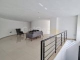 Girne'nin Kalbinde Jakuzili ve Muhteşem Dağ ve Şehir Manzaralı 2+1 Penthouse (96M Kapalı + 192M Teras)