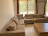Girne karmi bölgesinde Havuzlu site içinde kiralık full eşyalı 2+1 dublex daire