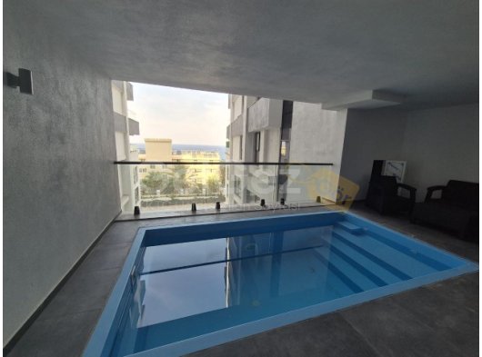 Girne merkezde Müstakil Havuzlu ve ortak Havuzlu kiralık full eşyalı 3+1 lux daire
