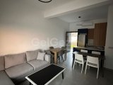 Girne Karaoğlanoğlu bölgesinde Havuzlu site içinde kiralık full eşyalı 2+1 daire