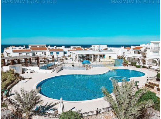 Deniz Manzaralı ve Yüzme Havuzlu 3+1 Loft Daire | Özel Çatı Terası: 80 m² | %60 Peşinat | Aralık 2025