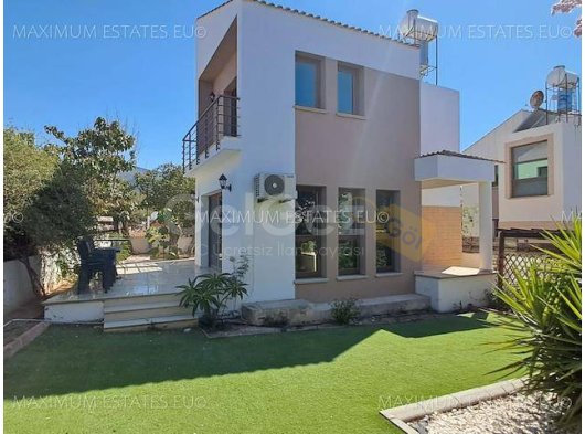 Dağ Manzaralı Büyüleyici 3+1 Villa – Denize Sadece 300M Mesafede