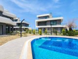 4+1 Özel Havuzlu, Modern Konforlu ve Denize Yakın Müstakil Villa