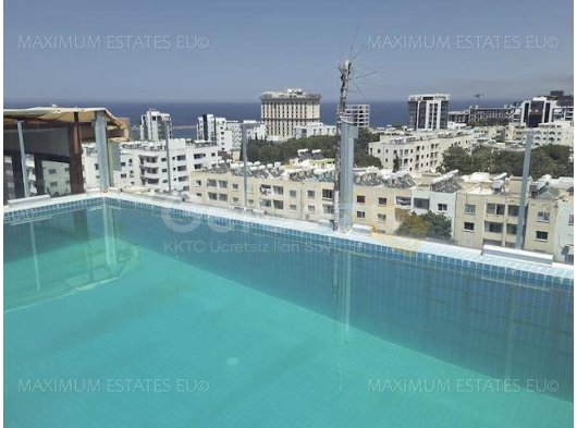 Girne Merkezde, Denize ve Tüm Olanaklara Yürüme Mesafesinde, Tam Eşyalı 2 Yatak Odası ve 3 Yatak Odası Dubleks ve 2 Özel Yüzme Havuzlu Penthouse Dairelerle Satı