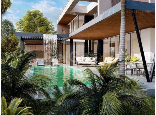 Türk Tapusu, Özel Havuz, Spor Salonu Erişimi ve Geniş Teraslara Sahip Lüks 4 Yatak Odalı A Tipi Villa