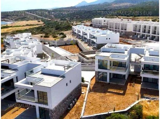 Hayalinizdeki Sahil Dinlenme Alanına Hoş Geldiniz - Muhteşem İki Yatak Odalı Lüks Bir Daire, Güzel Bir Sahil Kompleksinde Mükemmel Bir Konuma Sahip.