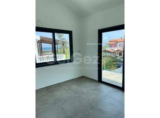 Alagadi’de Deniz Kenarında Villa – Sahile 70 M