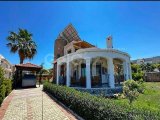 3 Yatak Odalı Akdeniz İkinci El Villa + 8M X 4M Yüzme Havuzu + Full Eşyalı + Merkezi Isıtma + Güneş Panelleri + Sauna + Muhteşem Deniz ve Dağ Manzarası + Sahibi