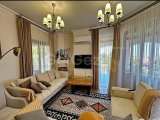 3 Yatak Odalı Akdeniz İkinci El Villa + 8M X 4M Yüzme Havuzu + Full Eşyalı + Merkezi Isıtma + Güneş Panelleri + Sauna + Muhteşem Deniz ve Dağ Manzarası + Sahibi