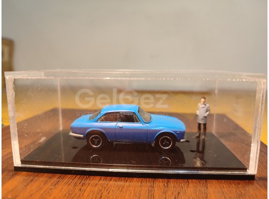 1/64 DİECAST FİGÜRLÜ