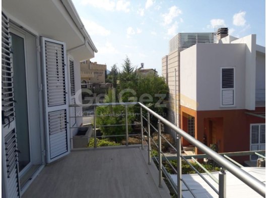 GİRNE MERKEZDE SİTE İÇERİSİNDE KİRALIK LUX DAİRE