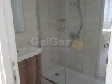 Girne merkezde geniş 2 + 1 daire havuzlu site içerisinde