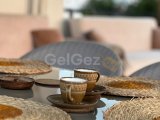 Girne zeytinlik bölgesinde full eşyalı geniş teraslı satılık 2 + 1 daire