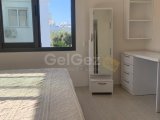 Girne zeytinlik bölgesinde full eşyalı geniş teraslı satılık 2 + 1 daire