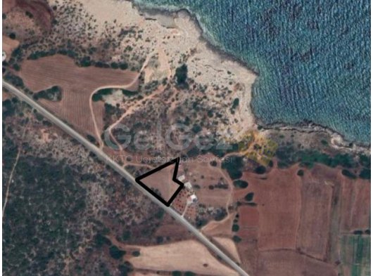 SADRAZAMKÖY'DE SATILIK ARAZİ