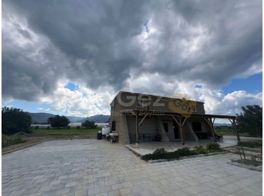 TATLISU'DA SATILIK 2+1 VİLLA