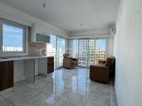 Girne Merkez'de Yeni Belediye Yakını, Teraslı Satılık 2+1 Penthouse