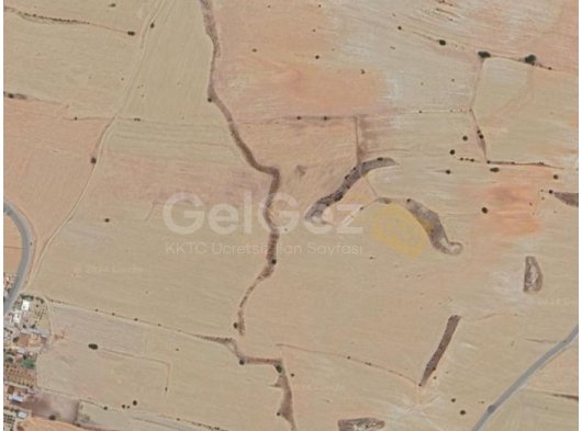 GİRNE MERKEZ'DE SATILIK 2+1 DAİRE