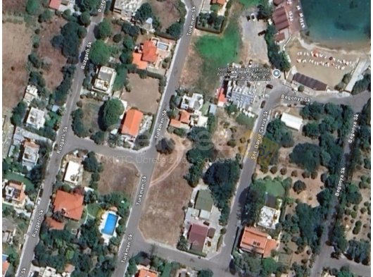 ALSANCAK'TA SATILIK ARSA