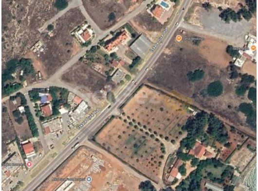 İSKELE'DE SATILIK TİCARİ ARAZİ