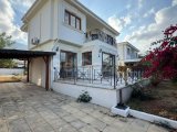 Girne Bellapais'te Havuz'lu Eşyasız Kiralık 3+1 Villa