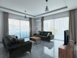 Girne Merkez'de Ortak Havuz'lu Site İçerisinde Kiralık 3+1 Penthouse