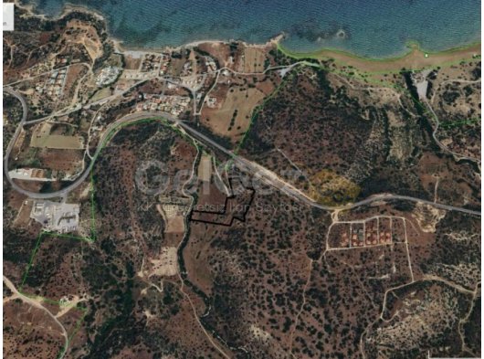 ESENTEPE'DE SATILIK ARAZİ