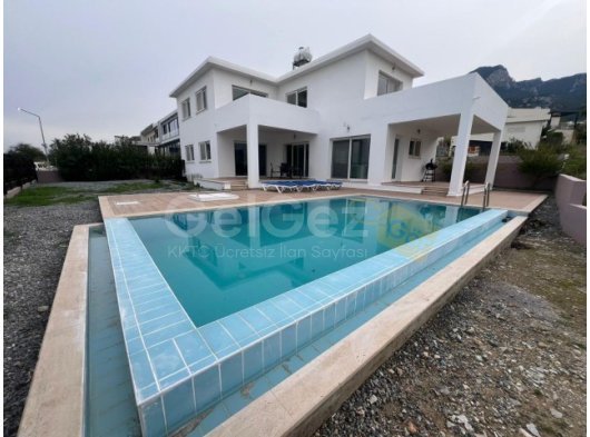 ÇATALKÖY'DE SATILIK 3+1 HAVUZLU VİLLA