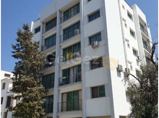 GİRNE MERKEZ'DE SATILIK 1+1 DAİRE