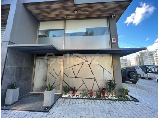 GİRNE MERKEZ'DE SATILIK OFİS