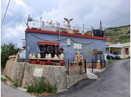 TÜRK TAPULU 3 YATAK ODALI GELENEKSEL KÖY EVİ